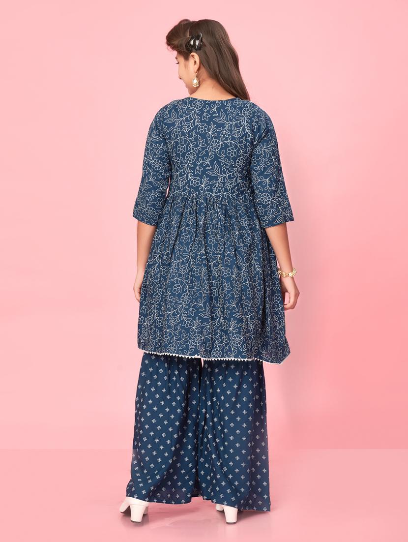 navy blue cotton kurta palazzo set - 21348901 - Zoom Image - 3