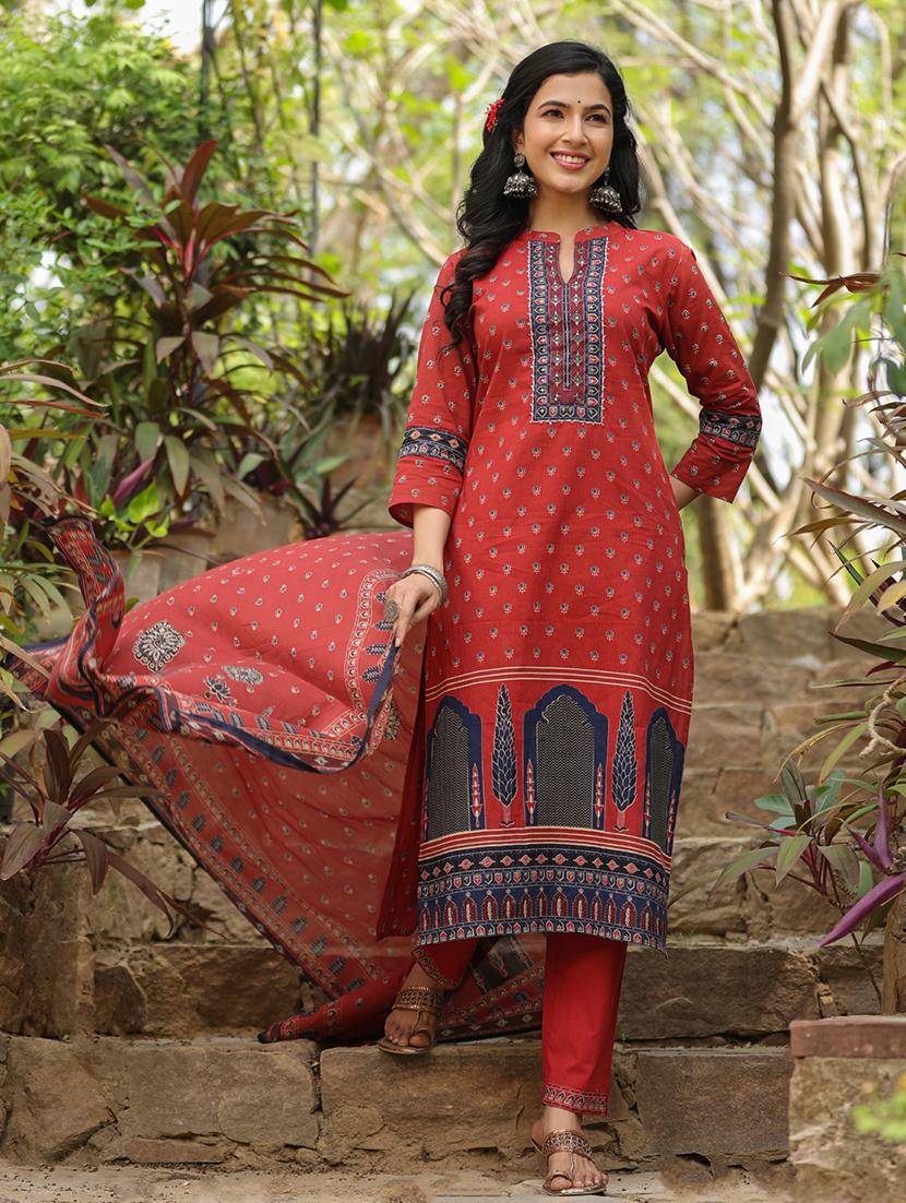 women three quarter sleeve kurta pant with dupatta set - 21352797 -  Standard Image - 1