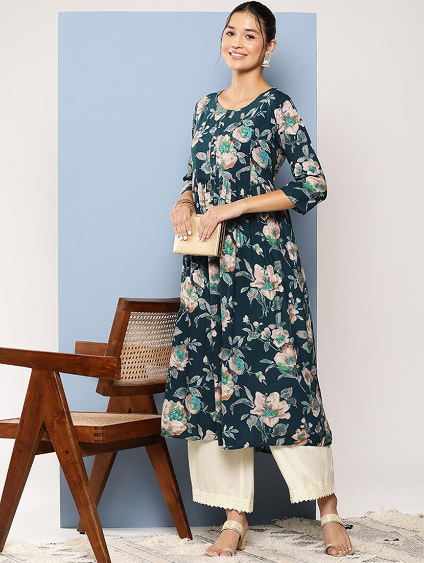 women three quarter sleeve flared kurta - 21357300 - Standard Image - 3