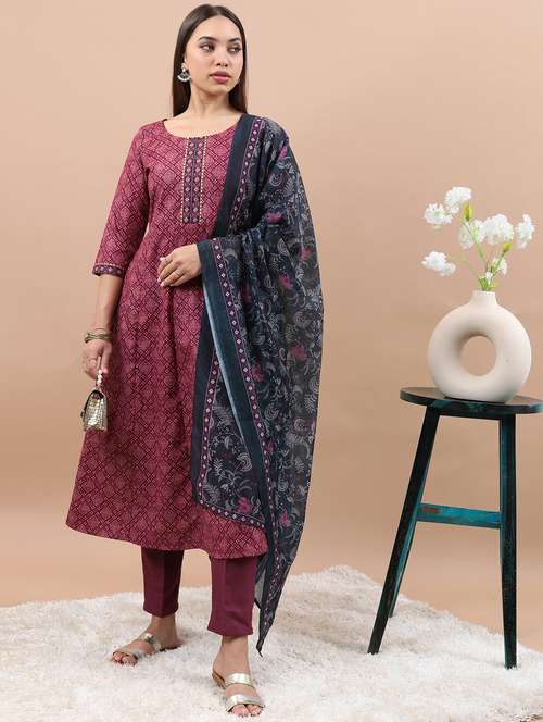 women printed kurta pant set with dupatta - 21486451 - Very Small Image - 1