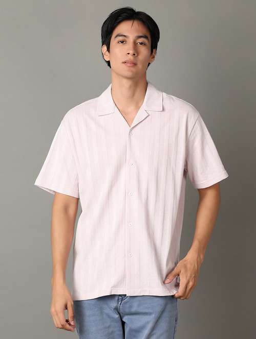 men collared short sleeves casual shirt  - 21489819 - Very Small Image - 1