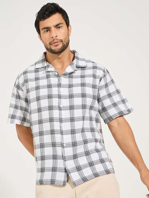 men white checked cotton casual shirt - 21494232 - Very Small Image - 1