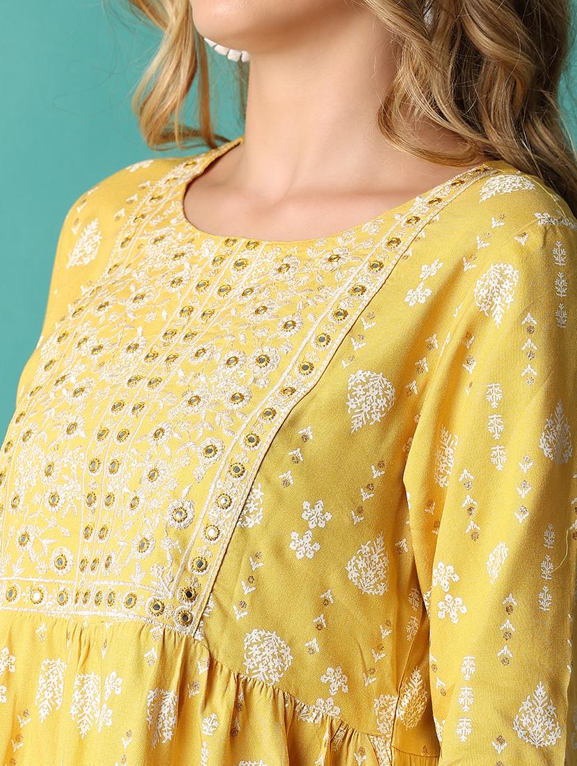 women three quarter sleeve flared kurti - 21500951 - Standard Image - 5