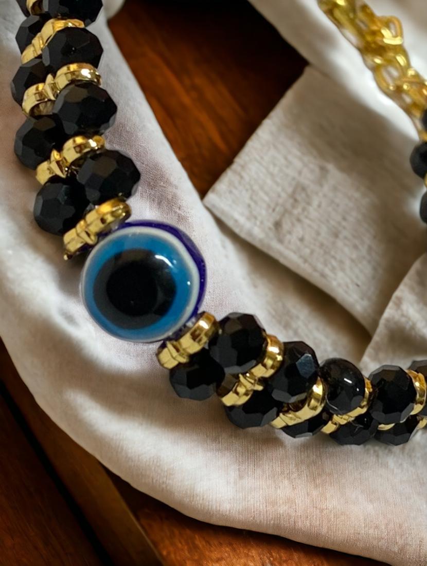 women black evil eye bracelet - 21541629 - Zoom Image - 1