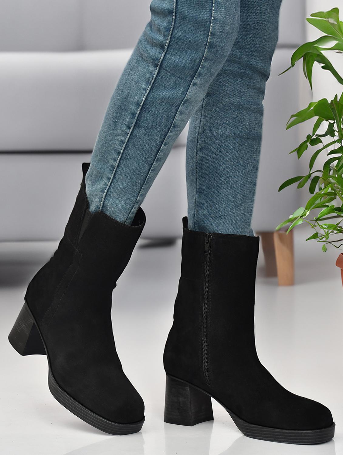 women solid ankle length boots - 21577204 - Zoom Image - 4