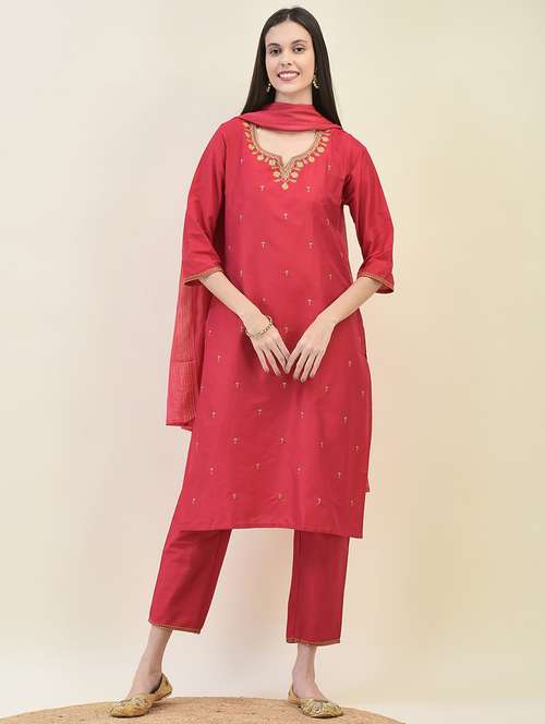 women three quarter sleeve kurta pant with dupatta set - 21629649 - Very Small Image - 1