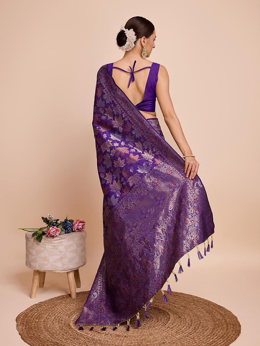 women self design banarasi saree with blouse - 21635238 - Standard Image - 3