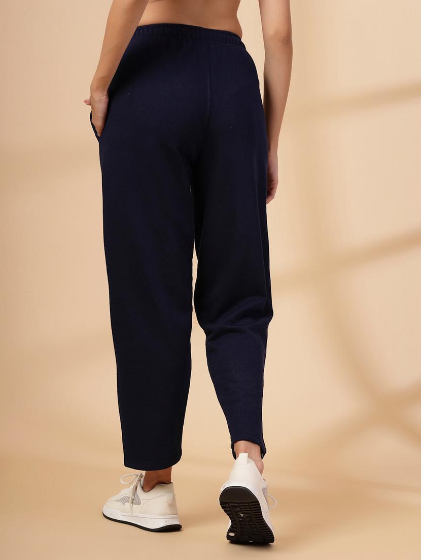 women navy blue solid mid rise track pant - 21641468 - Zoom Image - 4