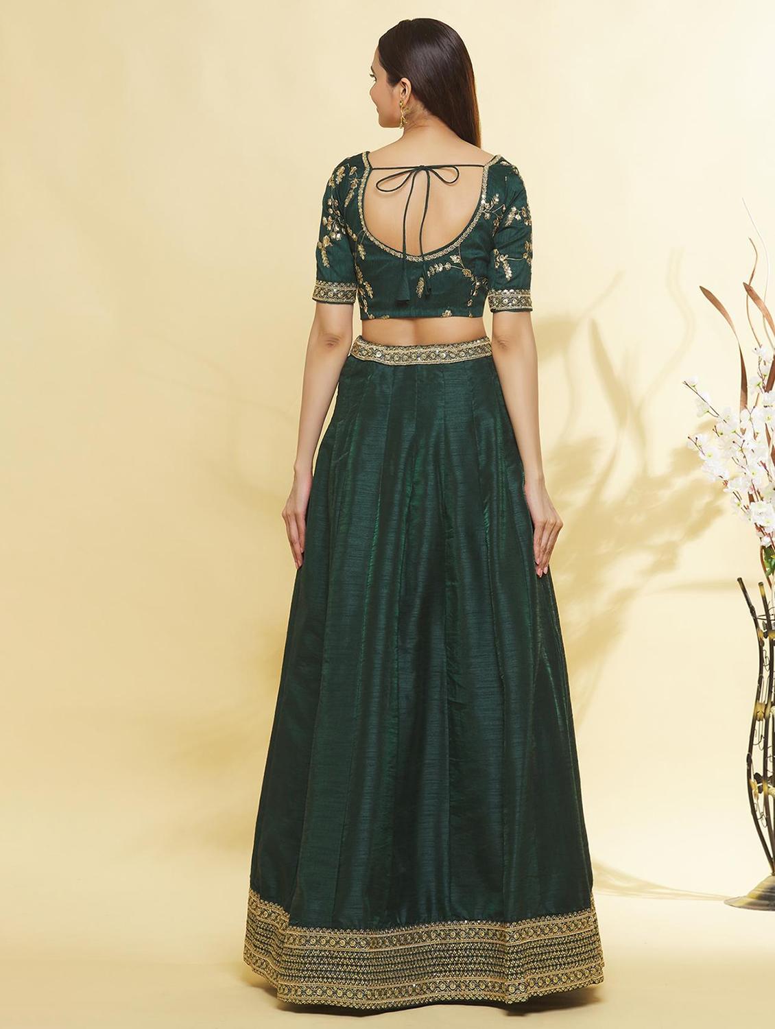 women embroidered lehenga choli set with dupatta - 21663533 - Zoom Image - 3