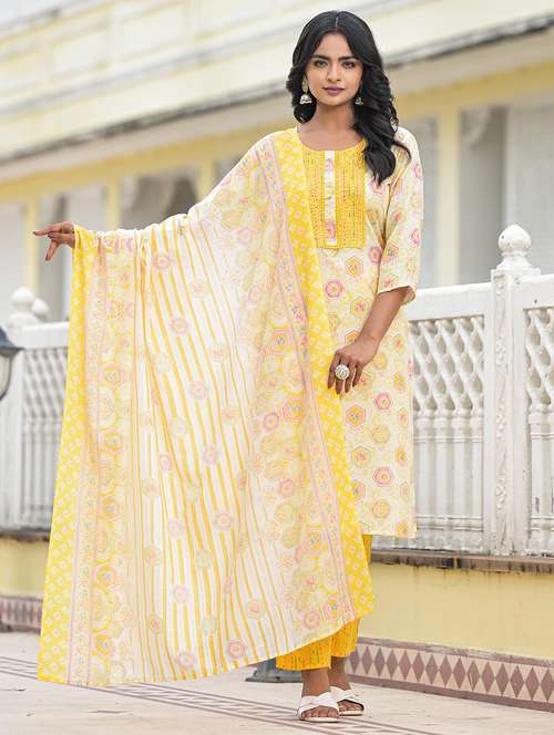 women printed kurta pant set with dupatta - 21680547 - Very Small Image - 1