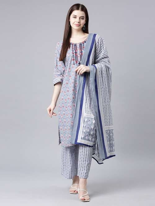 women three quarter sleeve kurta pant with dupatta set - 21682809 - Very Small Image - 1