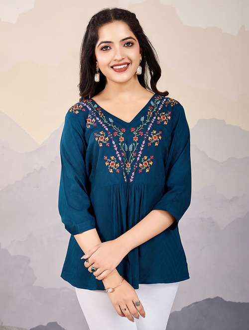 women v-neck embroidered line top - 21721885 - Very Small Image - 1