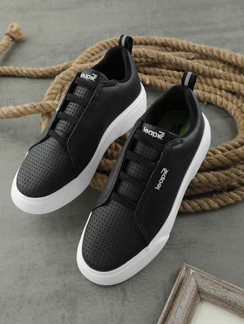men lace up walking sport shoes - 21729215 - Very Small Image - 1