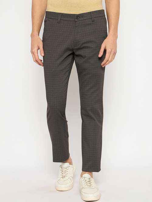 men solid mid rise casual chinos - 21790975 - Very Small Image - 1