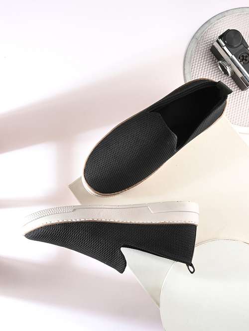 men black slip on sneaker - 21794250 - Very Small Image - 1