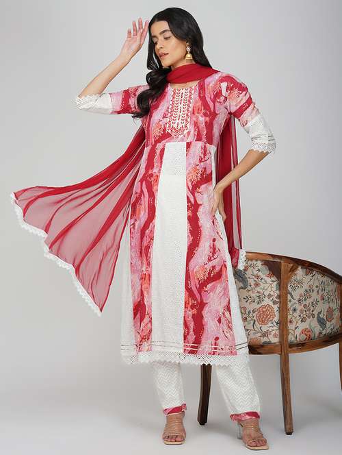 women three quarter sleeve kurta pant with dupatta set - 21901346 - Very Small Image - 1