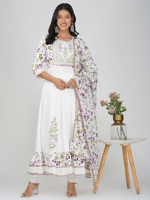 women three quarter sleeve anarkali kurta pant with dupatta set - 21901380 - Very Small Image - 1