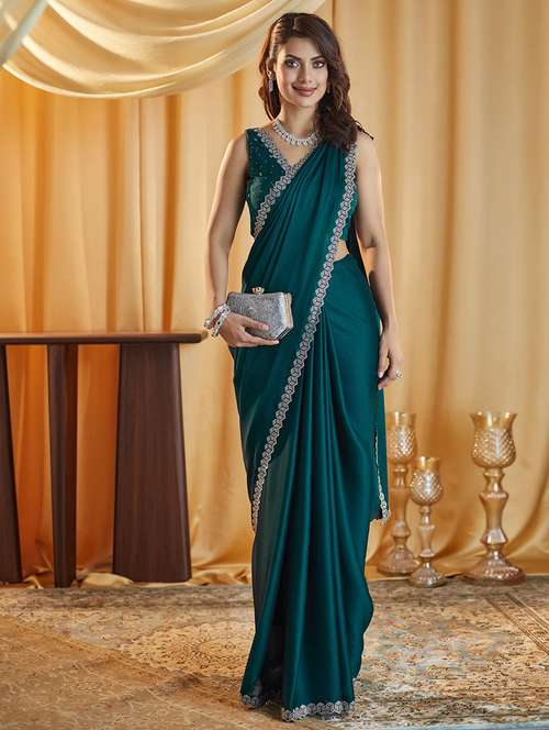 women solid embellished bordered saree with blouse - 21949614 - Very Small Image - 1