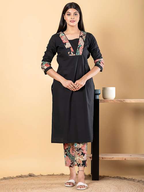 women three quarter sleeve kurta pant set - 21962182 - Very Small Image - 1