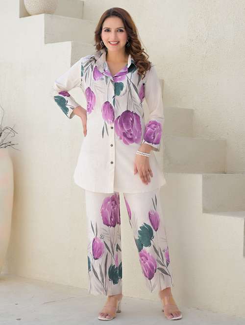 women floral printed three quarter sleeve ethnic co-ord set - 21972336 - Very Small Image - 1