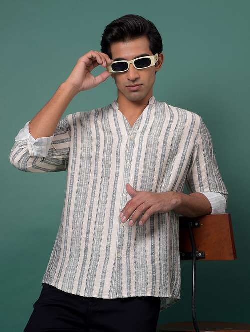men striped mandarin neck short kurta - 21984557 - Very Small Image - 1