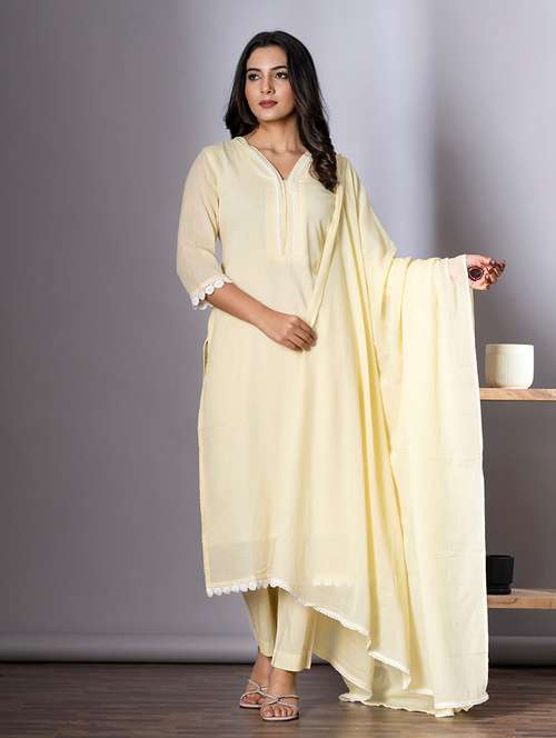 women three quarter sleeve kurta and pant with dupatta  - 22058212 - Very Small Image - 1