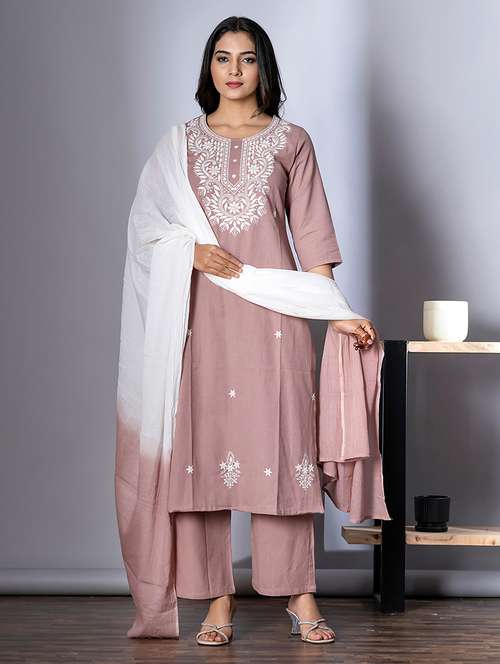 women three quarter sleeve kurta and pant with dupatta  - 22058218 - Very Small Image - 1