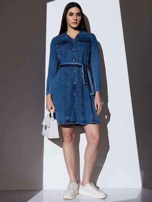 globus women med blue cuban collar cuffed sleeves pocket detail mini denim a-line shirt dress with belt - 22085204 - Very Small Image - 1
