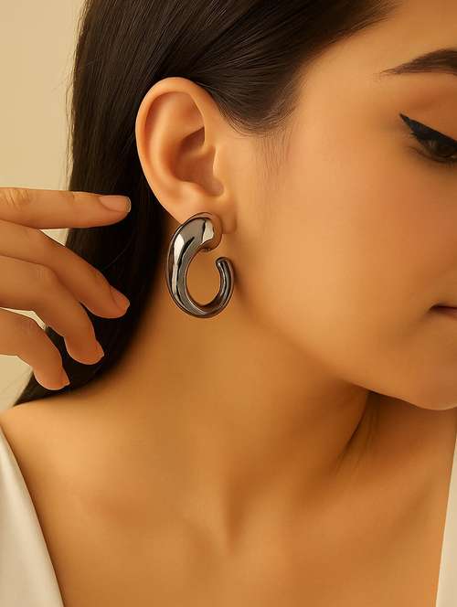 women grey glossy hoop earring - 22227612 - Very Small Image - 1